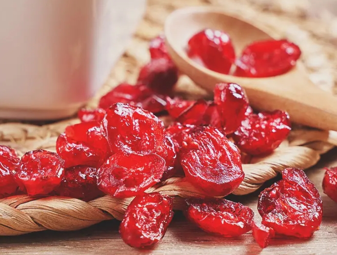 蔓越莓干一天适合吃几颗？蔓越莓干营养成分解析