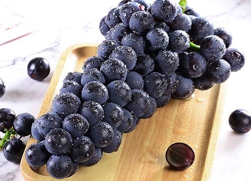 黑加仑是热性还是凉性水果 吃黑加仑的好处和坏处