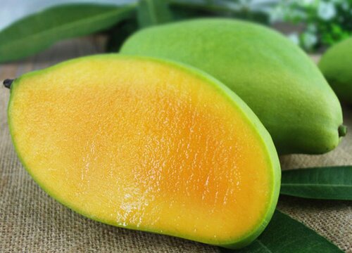 青芒果是热性还是凉性水果 青芒果的食用禁忌