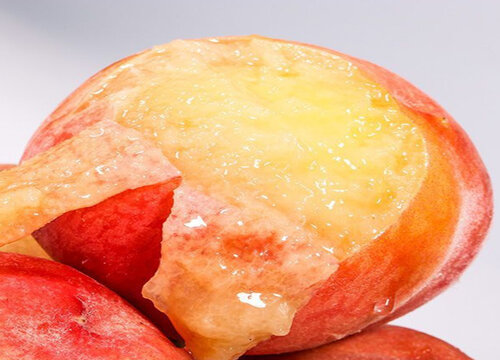 水蜜桃可以带皮吃吗 带皮吃危害吗