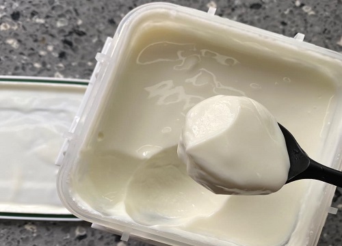 酸奶可以直接浇花吗 喝剩下的酸奶浇花的正确方法