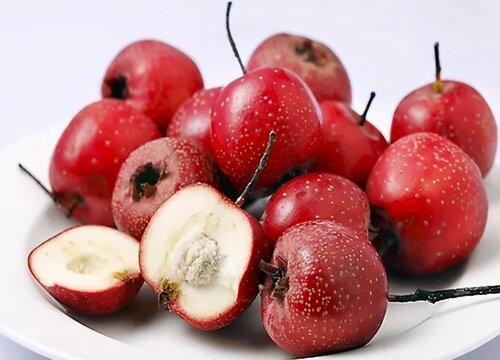 吃什么水果降血脂最快最好（降血脂的十种最佳水果食物）